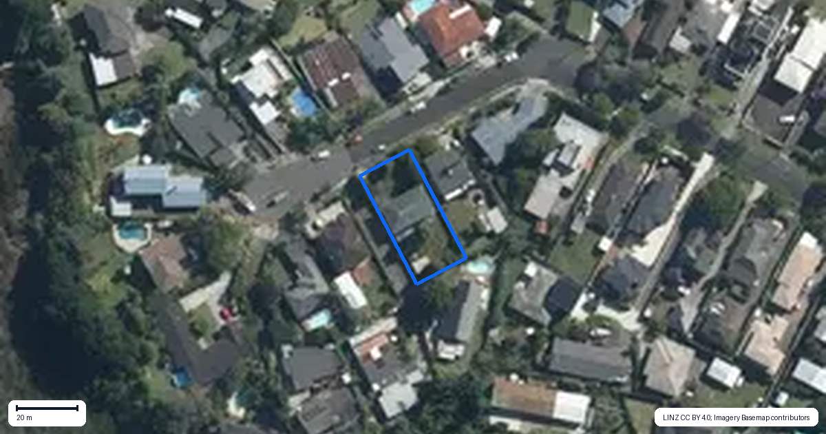 Property context map for 40 Riverlea Avenue, Pakuranga, Auckland