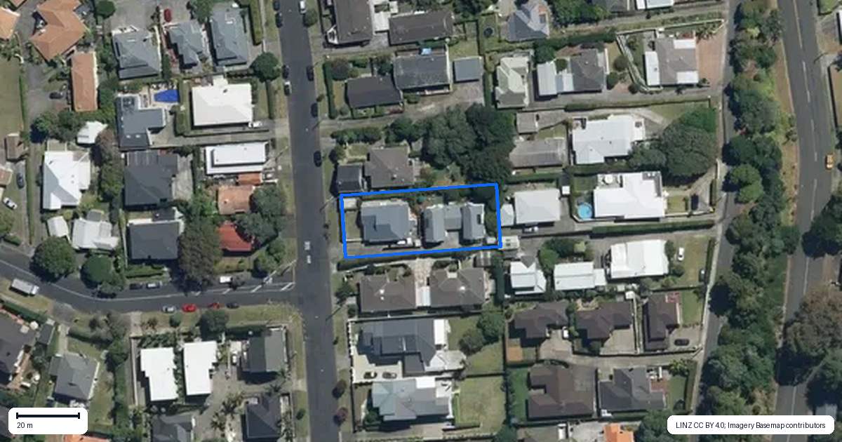 Property context map for 13 Ellerslie Park Road, Ellerslie, Auckland