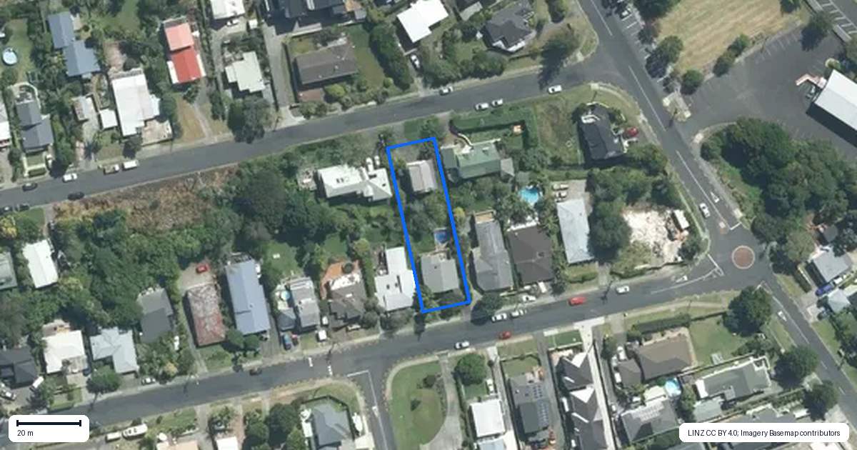 Property context map for 87 Saddleback Rise, Murrays Bay, Auckland