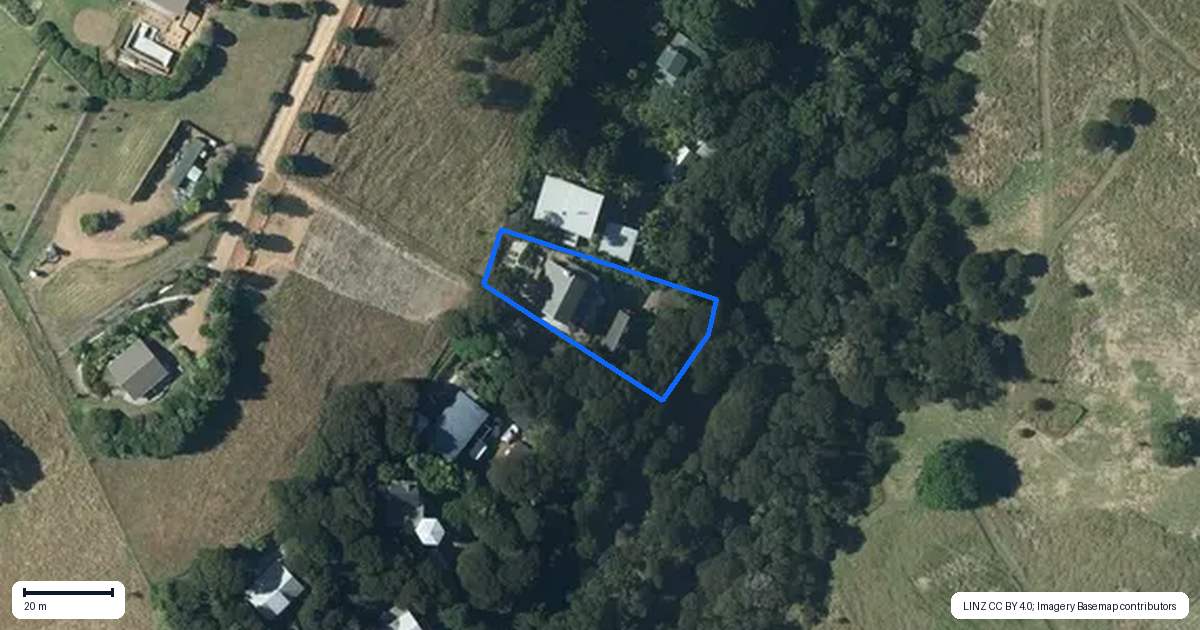 Property context map for 47 Wilma Road, Ostend, Waiheke Island