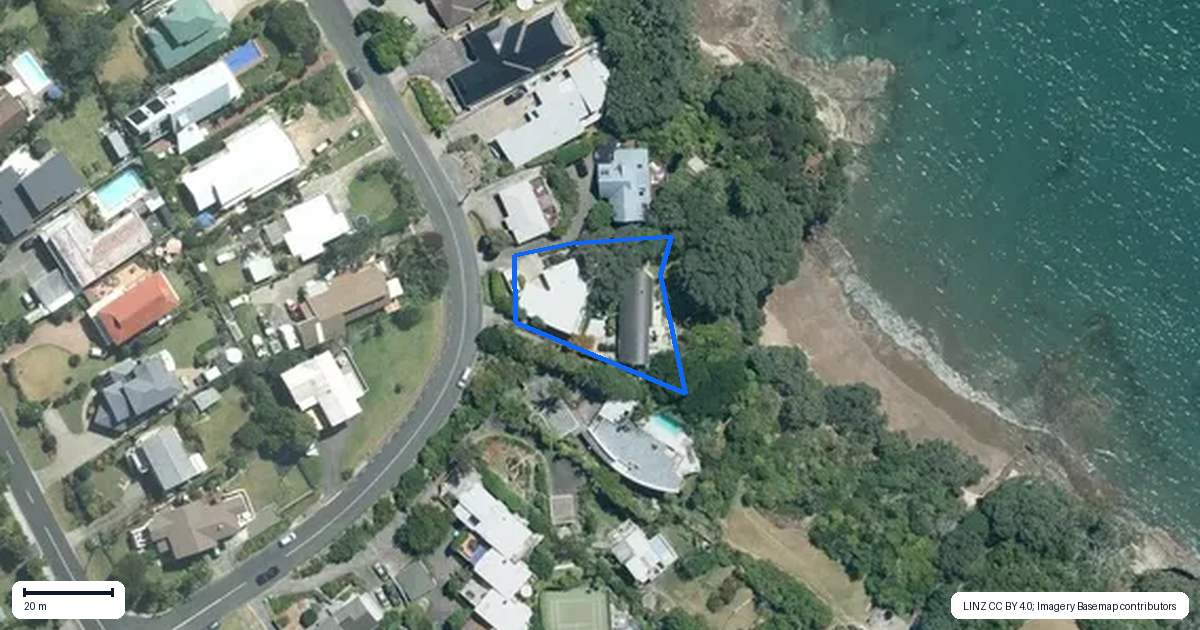 Property context map for 11 Swann Beach Road, Stanmore Bay, Whangaparaoa