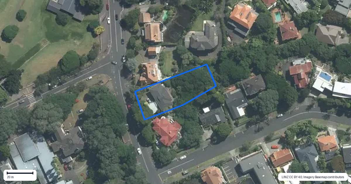 Property context map for 84 Mountain Road, Epsom, Auckland