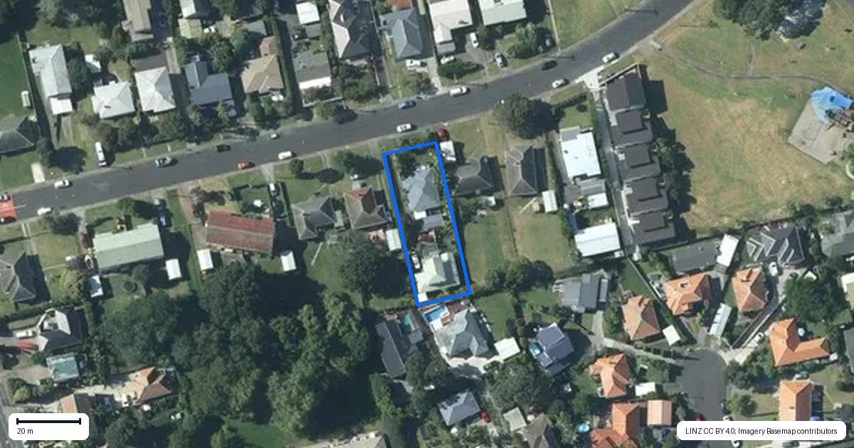 Property context map for 13A Montgomery Avenue, Belmont, Auckland
