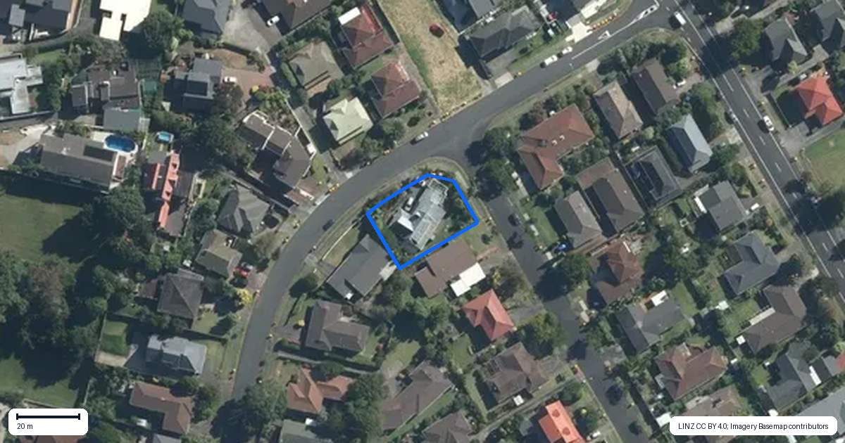 Property context map for 23 Mark Edward Drive, Half Moon Bay, Auckland