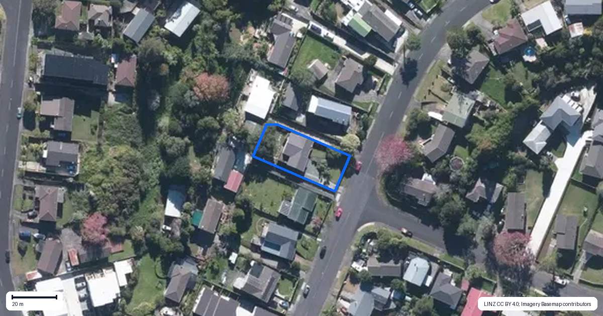 Property context map for 43 Redwood Drive, Massey, Auckland