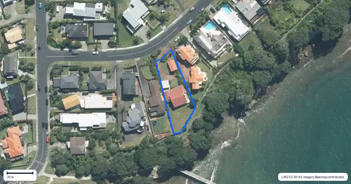 Property context map for 5 Churchill Road, Murrays Bay, Auckland
