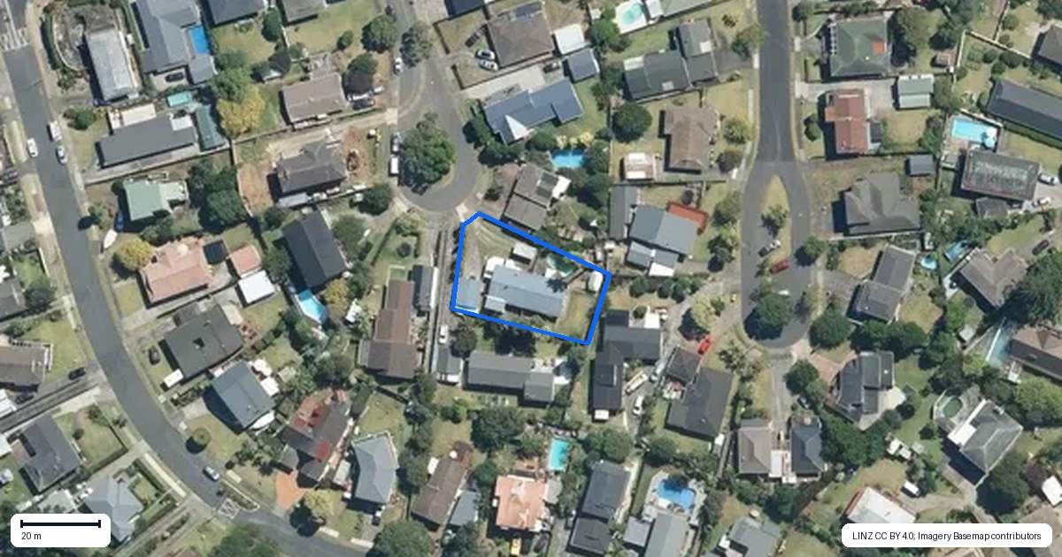 Property context map for 10 Sealand Place, Mangere Bridge, Auckland