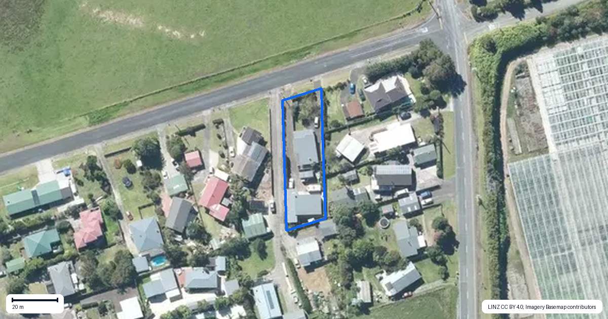 Property context map for 26 Beach Road, Glenbrook