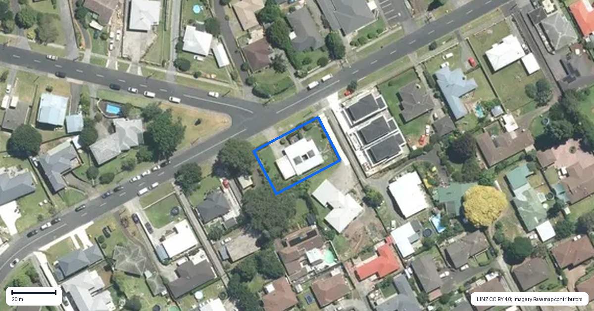 Property context map for 38 Youngs Road, Papakura