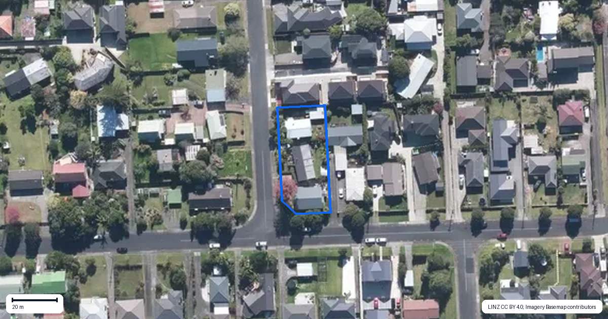 Property context map for 1 Dawnhaven Drive, Te Atatu Peninsula, Auckland