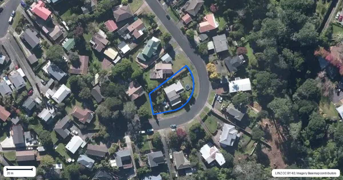 Property context map for 61 Anich Road, Massey, Auckland