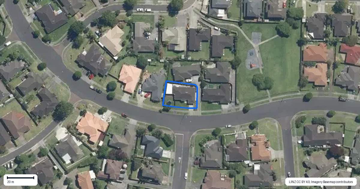 Property context map for 27 Redcastle Drive, East Tamaki, Auckland
