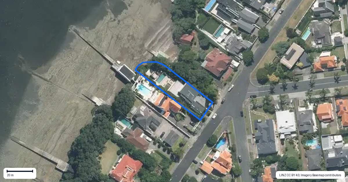 Property context map for 35 Marine Parade, Herne Bay, Auckland