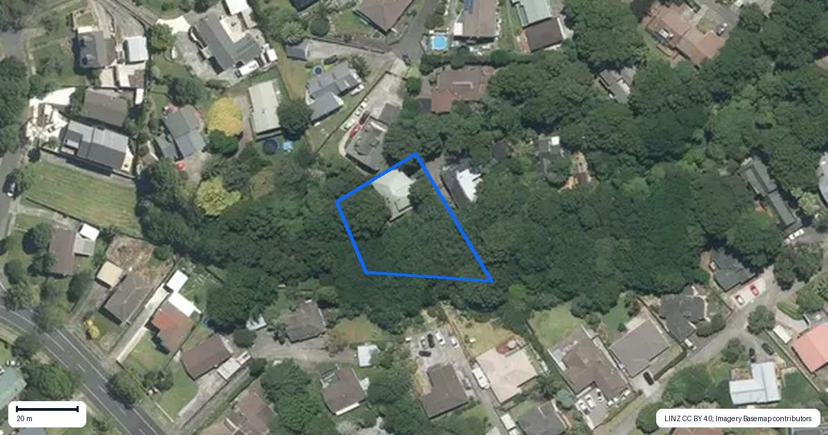 Property context map for 16A Kingsclere Place, Goodwood Heights, Auckland
