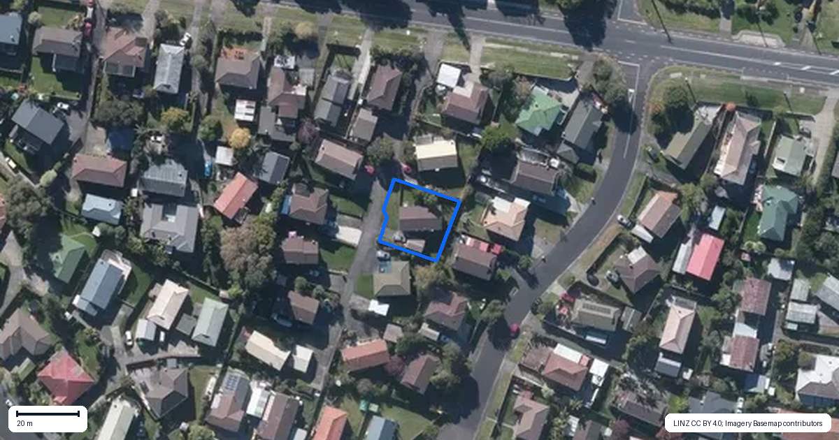 Property context map for 59G Triangle Road, Massey, Auckland