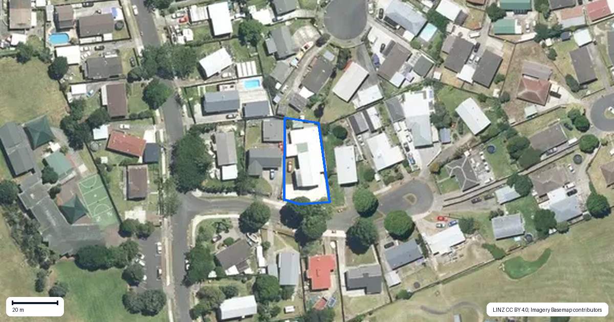 Property context map for 6 Aden Place, Clendon Park, Auckland