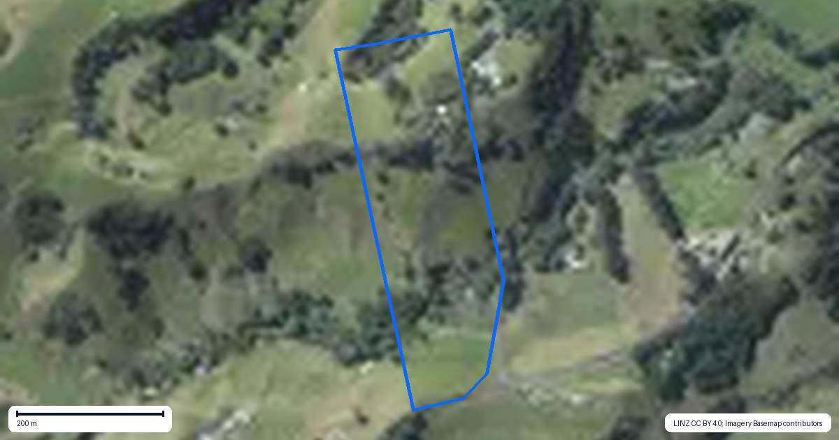 Property context map for 120 Cemetery Road, Pollok