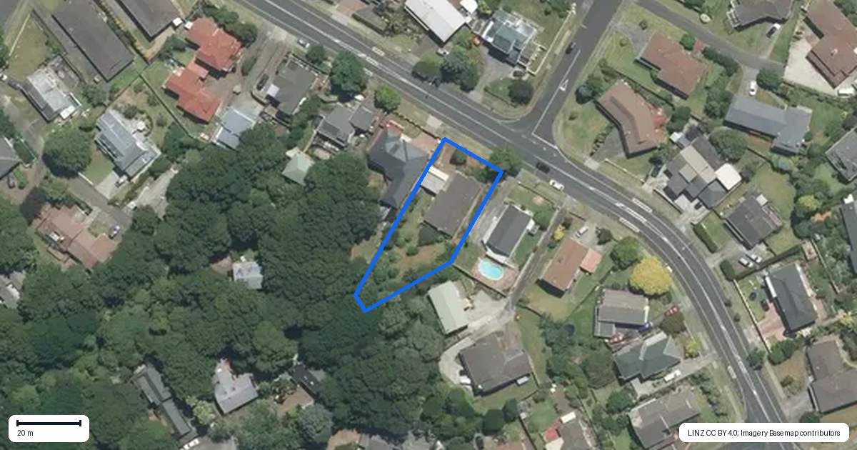 Property context map for 35 Goodwood Drive, Goodwood Heights, Auckland
