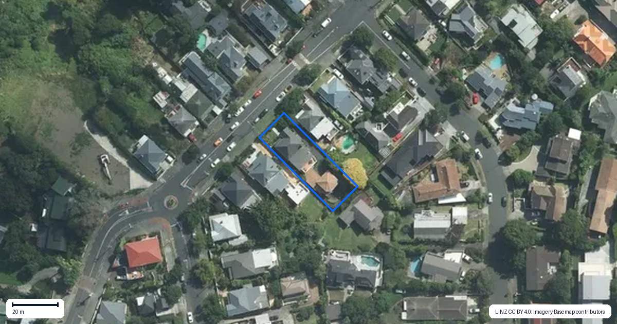 Property context map for 111 Bassett Road, Remuera, Auckland