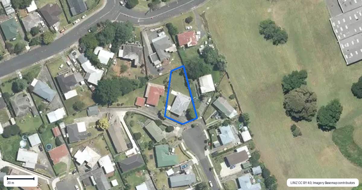 Property context map for 17 Valencia Place, Manurewa, Auckland
