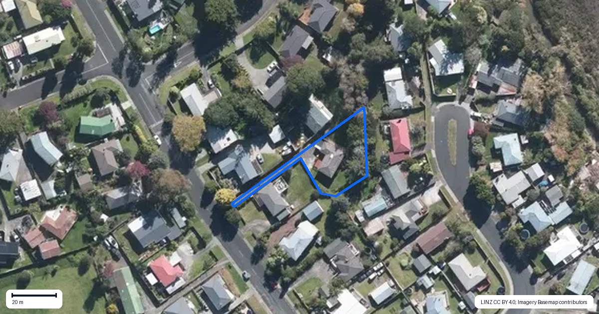 Property context map for 65 Lauderdale Road, Birkdale, Auckland