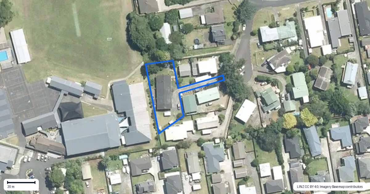 Property context map for 8 Parvin Place, Pukekohe