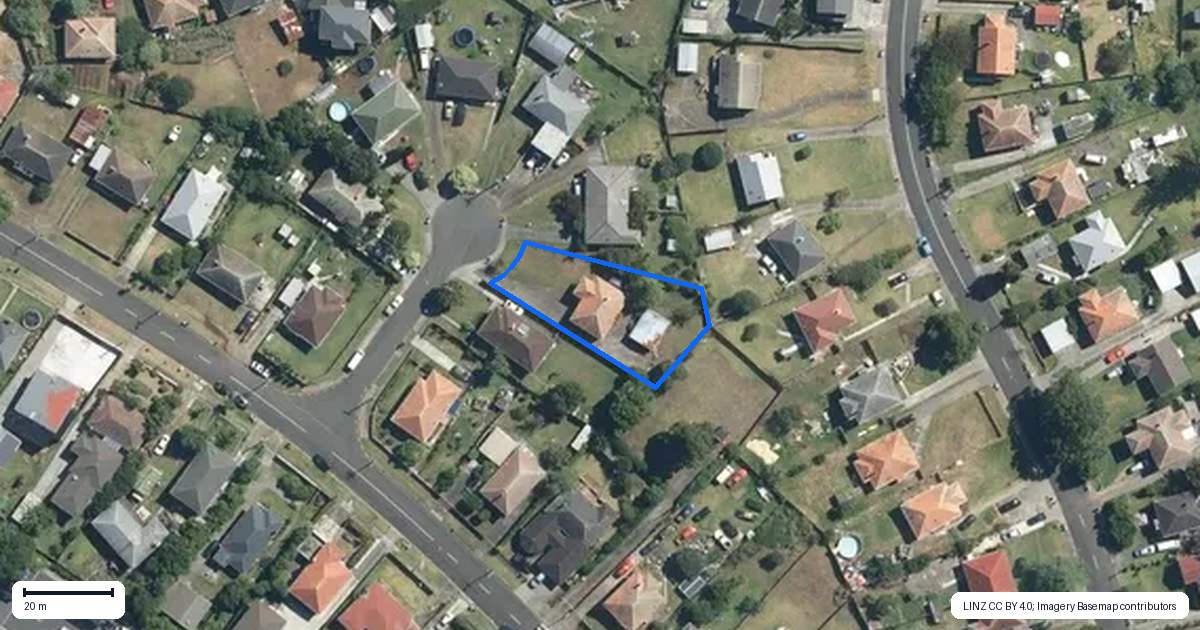 Property context map for 5 Christini Street, Wesley, Auckland