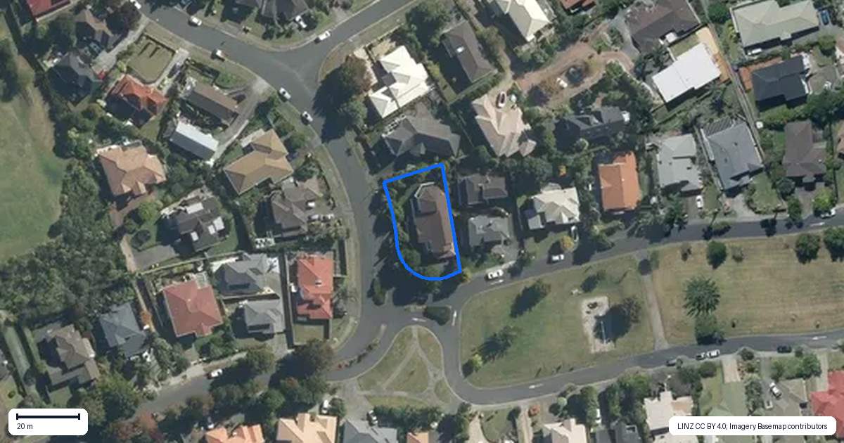 Property context map for 2 Taroka Close, Pinehill, Auckland