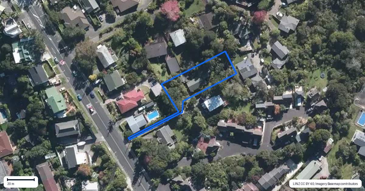 Property context map for 71A Rangatira Road, Beach Haven, Auckland