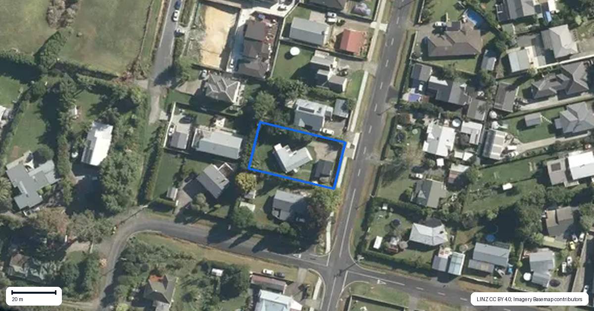 Property context map for 14 Alice Street, Riverhead