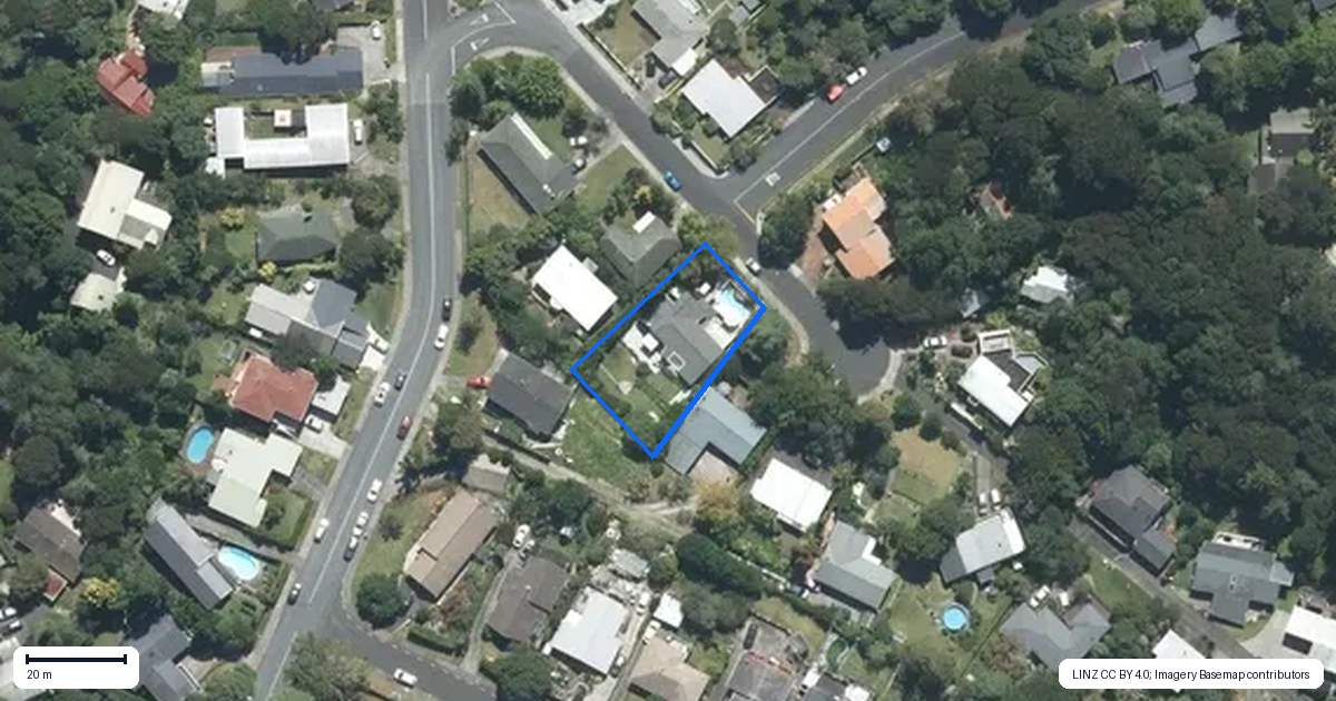 Property context map for 5 Berne Place, Birkenhead, Auckland
