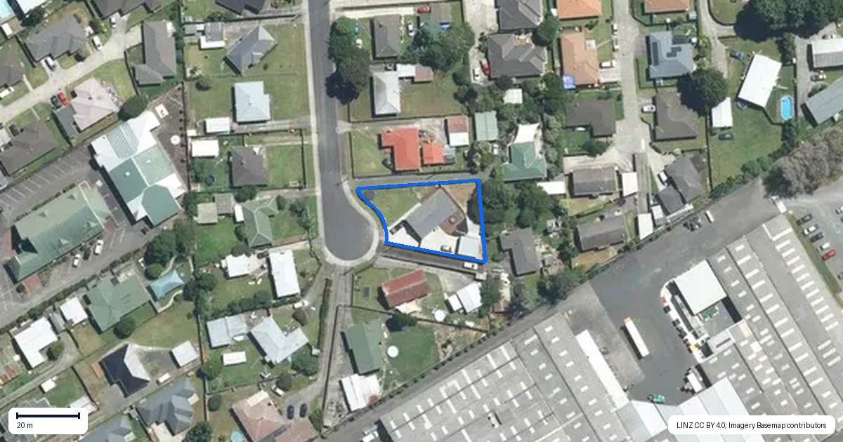 Property context map for 20 Albion Place, Papakura
