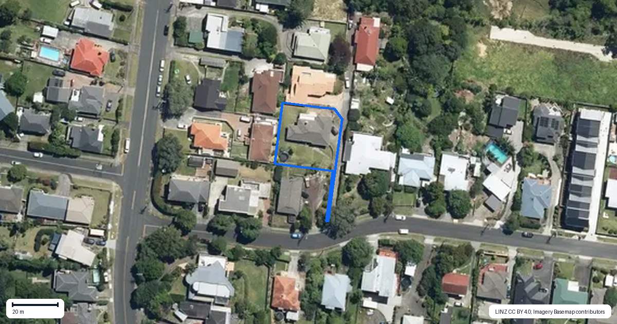Property context map for 2B Roland Hill, Glen Eden, Auckland