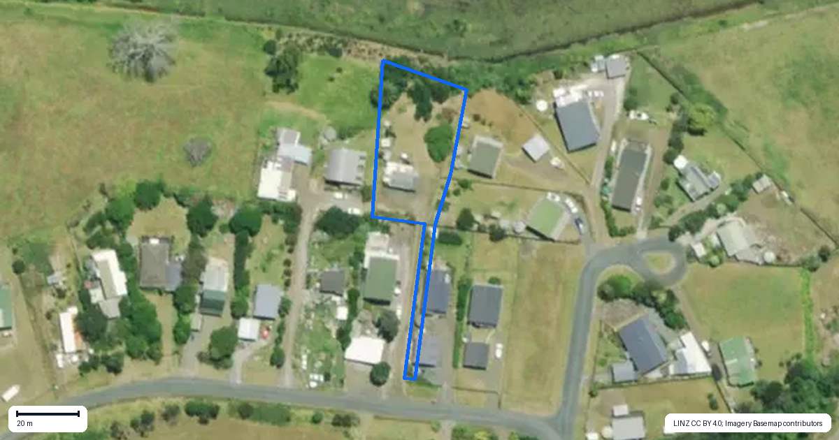 Property context map for 32 Sandy Beach Road, Tinopai