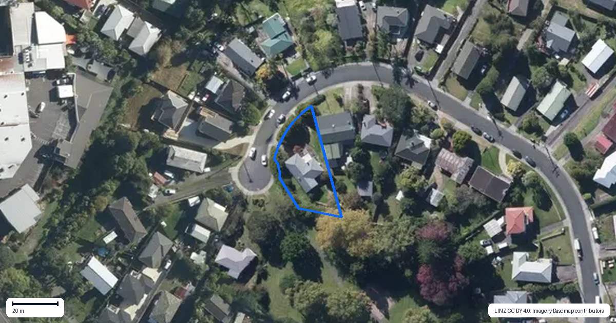 Property context map for 22 McClintock Road, Massey, Auckland
