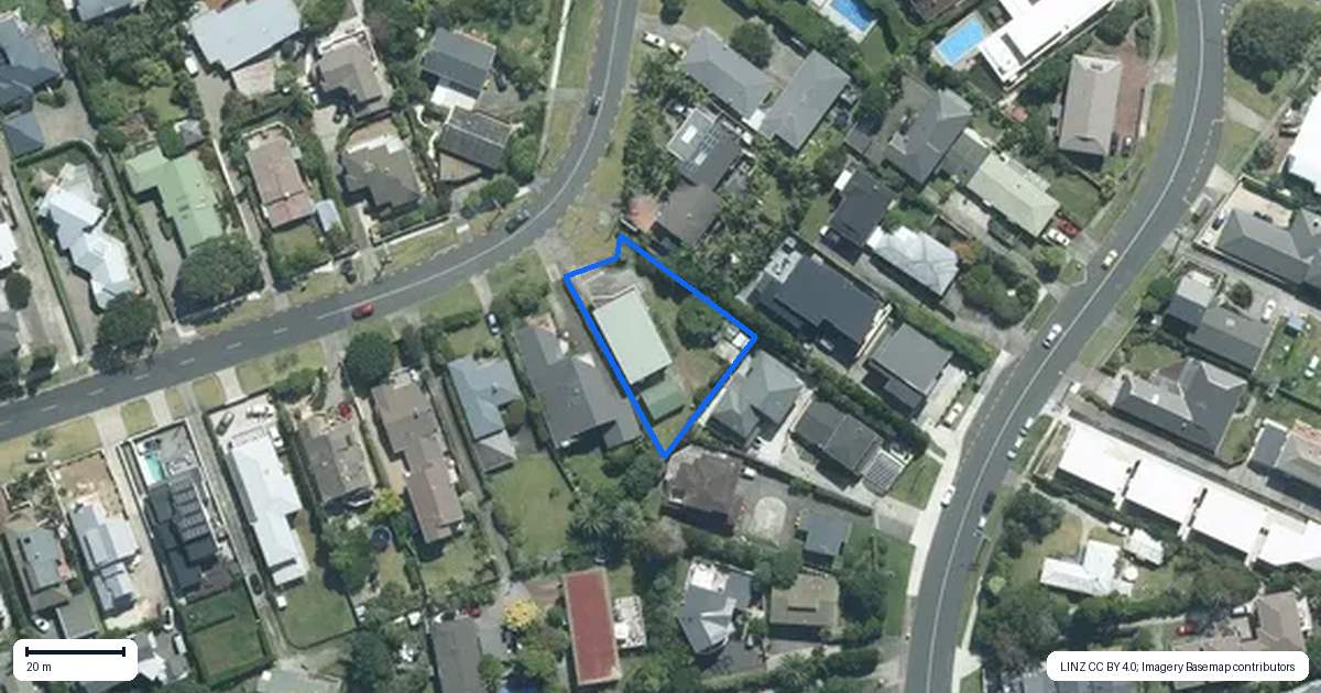 Property context map for 8 Kowhai Road, Campbells Bay, Auckland
