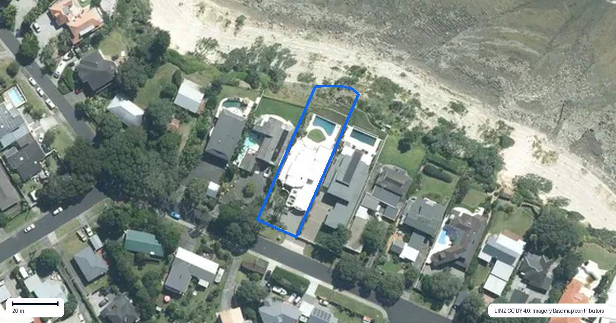 Property context map for 34 Cliff Road, Torbay, Auckland