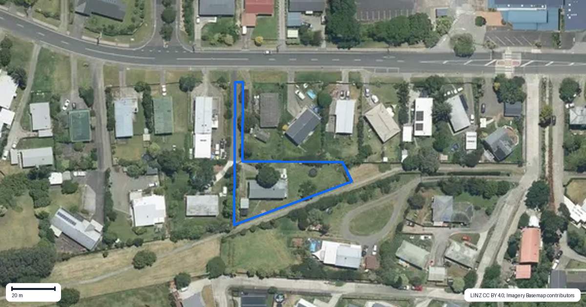 Property context map for 41 Rautawhiri Road, Helensville