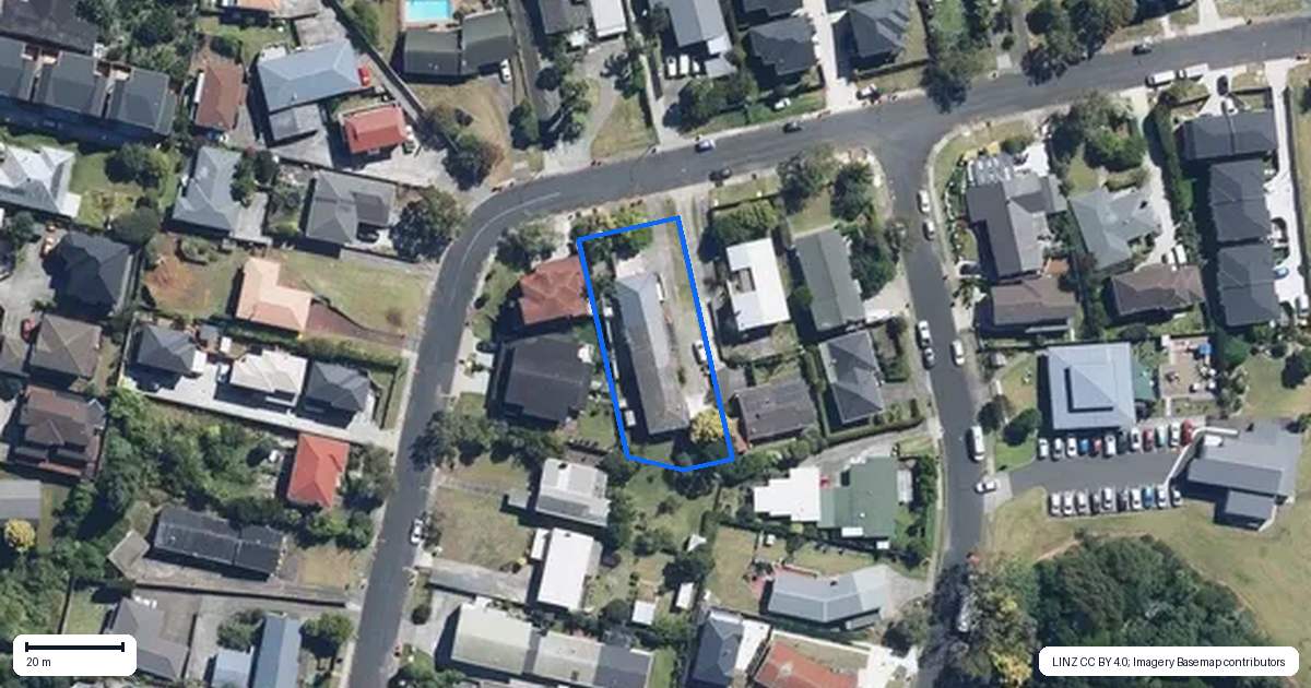 Property context map for 16A Grassways Avenue, Pakuranga, Auckland