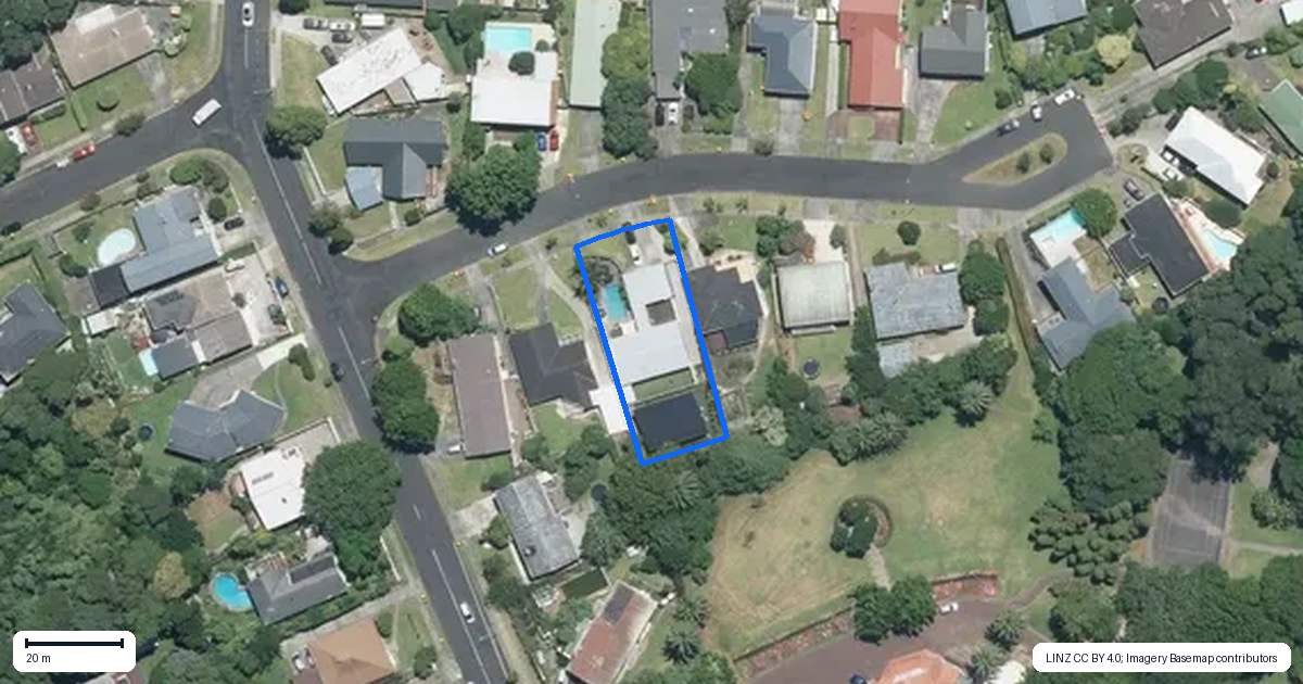 Property context map for 5 Frank Place, Hillpark, Auckland