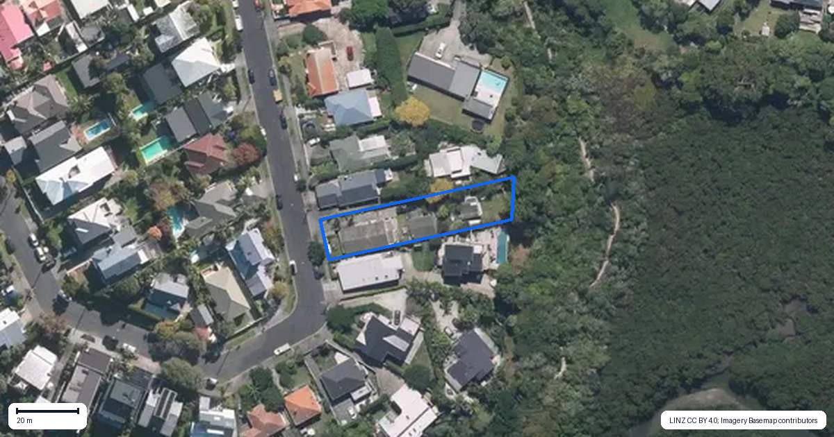 Property context map for 16 Sunny Brae Crescent, Westmere, Auckland