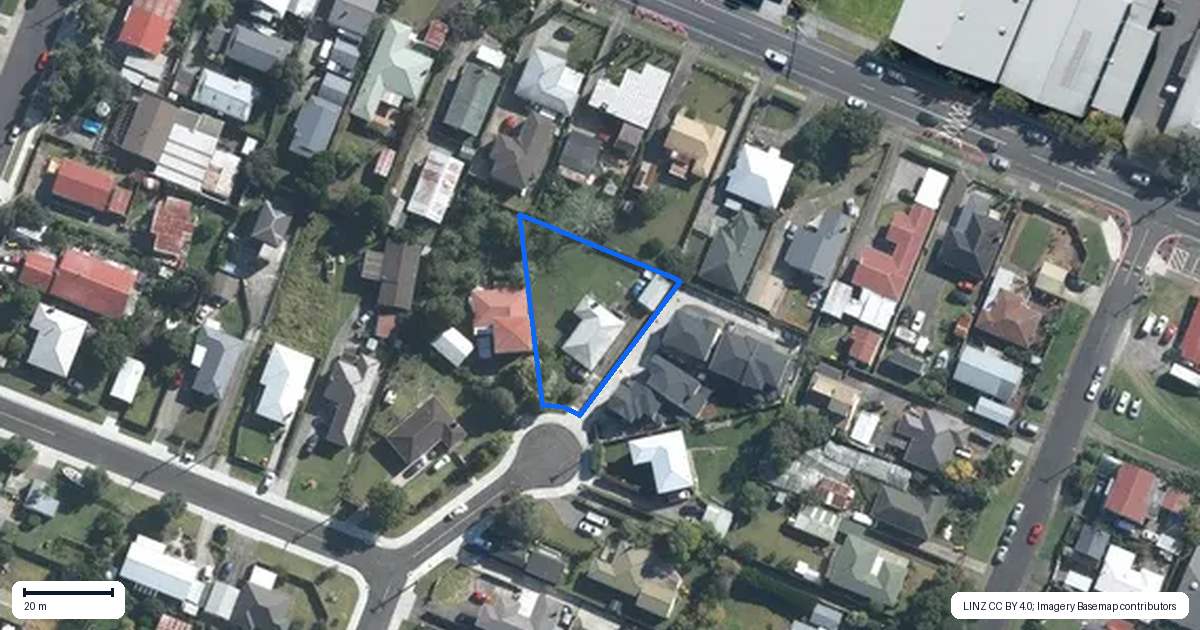 Property context map for 6 Hurley Place, Kelston, Auckland