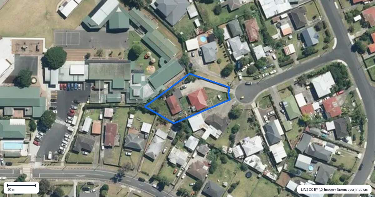 Property context map for 9 Macky Avenue, Mangere East, Auckland