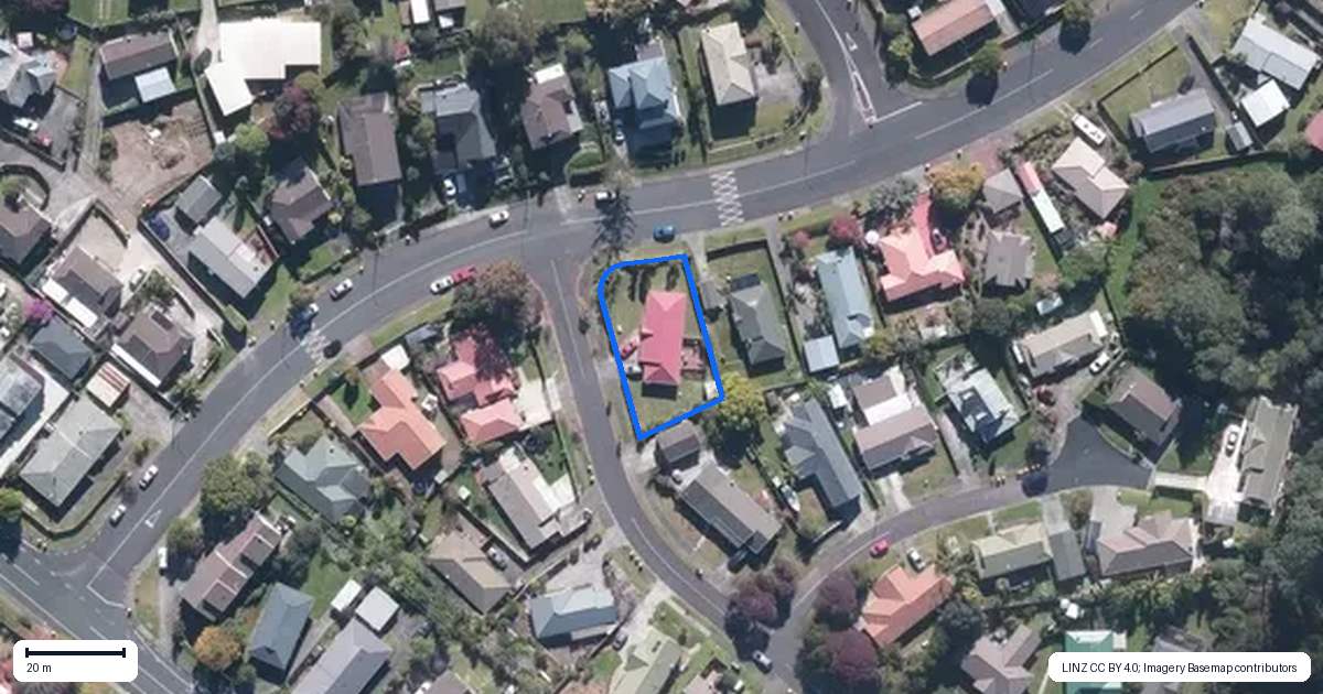 Property context map for 2 Lanier Place, Glendene, Auckland