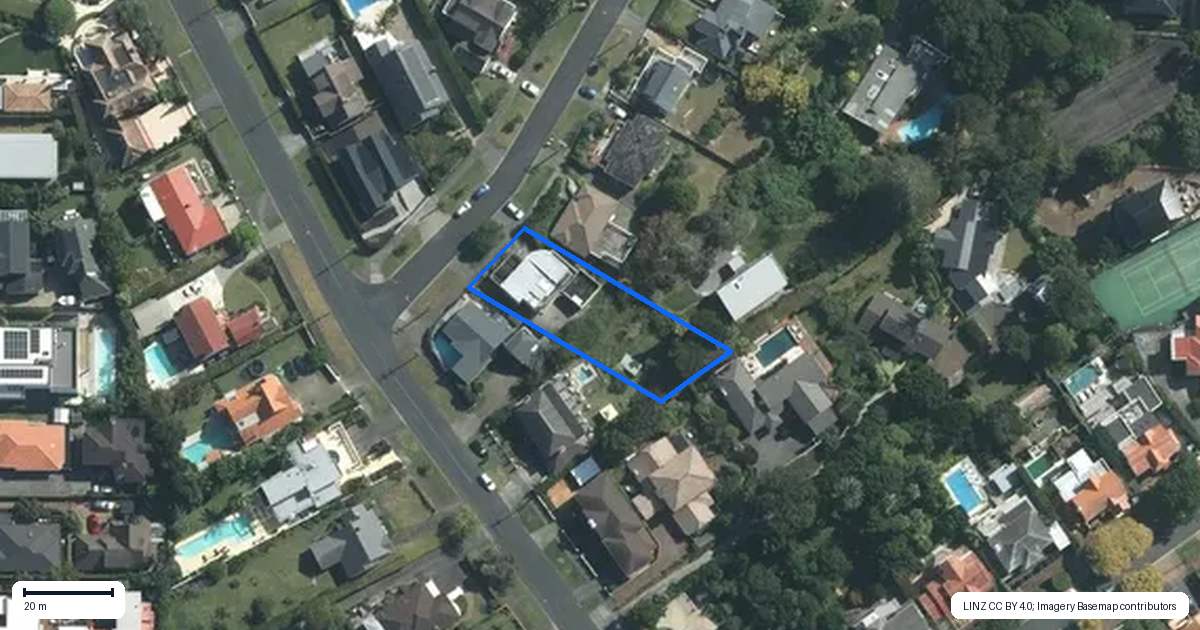 Property context map for 64 Codrington Crescent, Mission Bay, Auckland