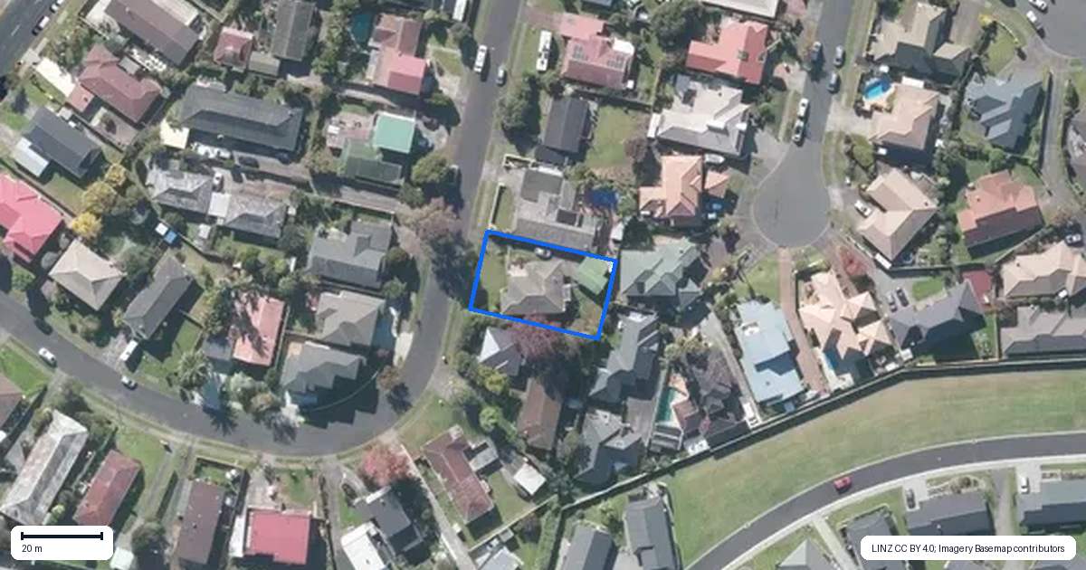 Property context map for 21 Hedge Row, Sunnyhills, Auckland