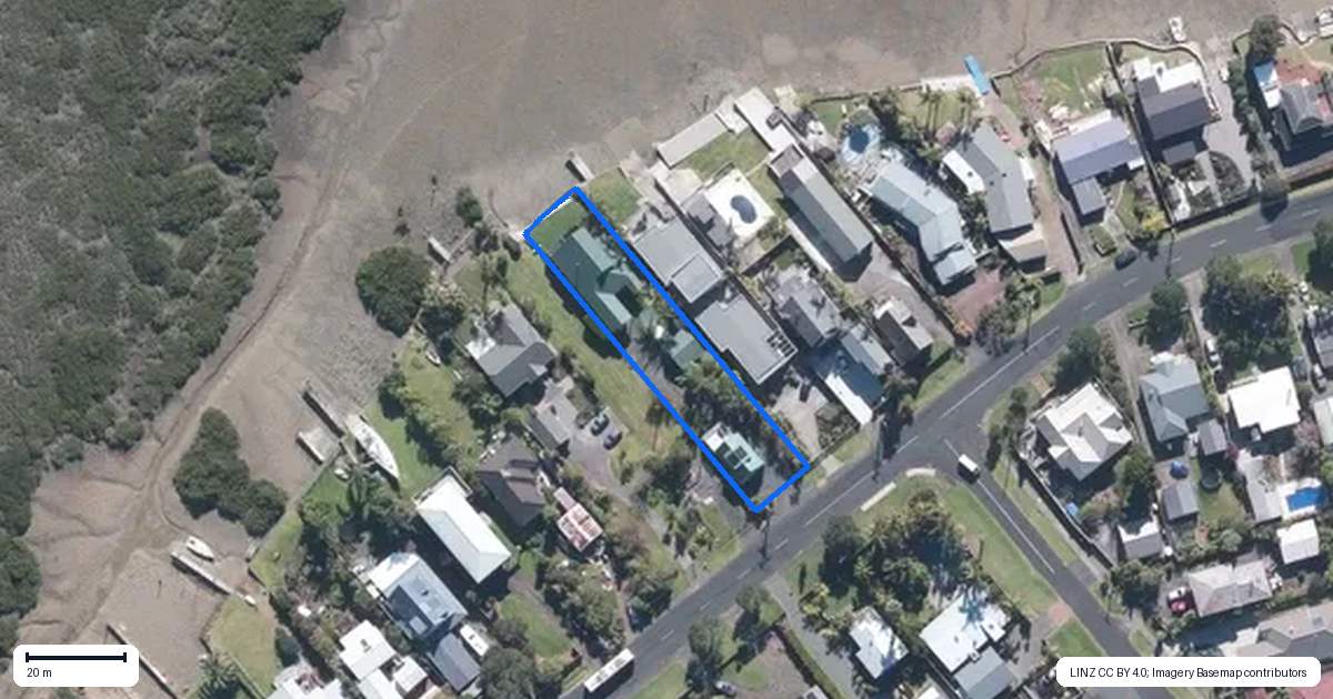 Property context map for 38 The Terrace, Herald Island, Auckland