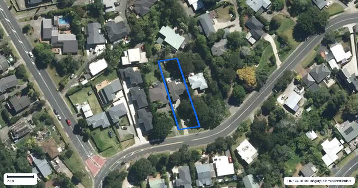 Property context map for 41 Atkinson Road, Titirangi, Auckland