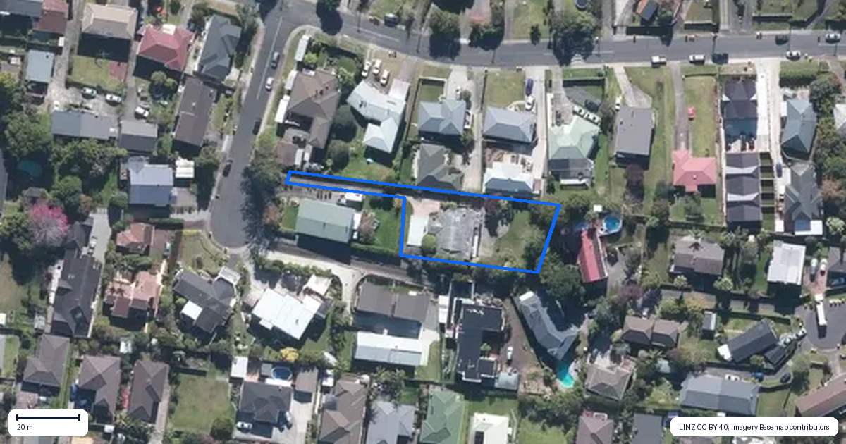 Property context map for 2 Dawn Place, Te Atatu South, Auckland
