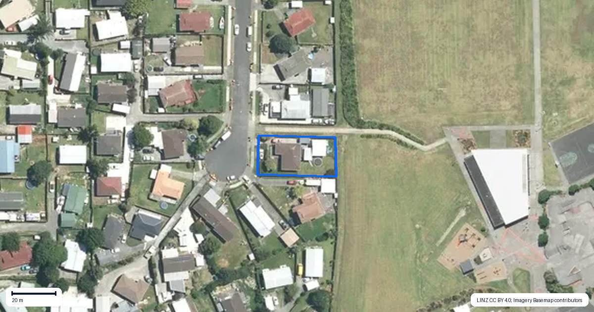Property context map for 44 Secretariat Place, Randwick Park, Auckland